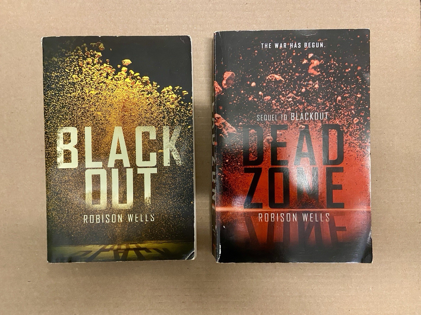 Blackout and Dead zone by Robison Wells (2013/2014, Paperbacks)