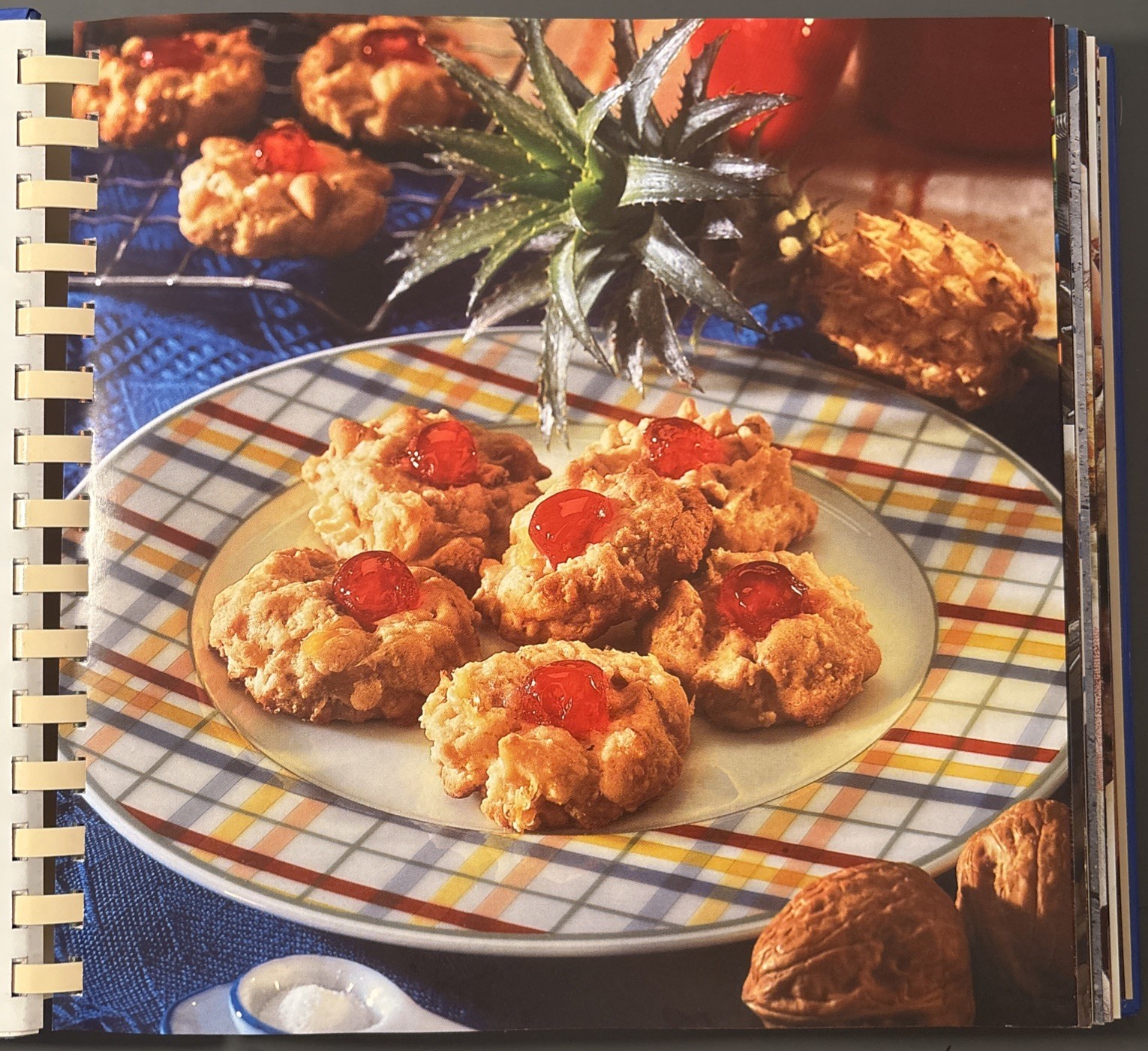 1990s-2000s Brand Name/Restaurant Cookbook Lot, Bake Sale, Top Secret Recipes