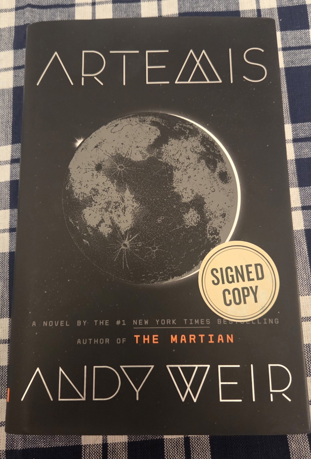 Artemis by Andy Weir SIGNED Hardcover Book 2017 Sci-Fi Novel Very Good First Ed