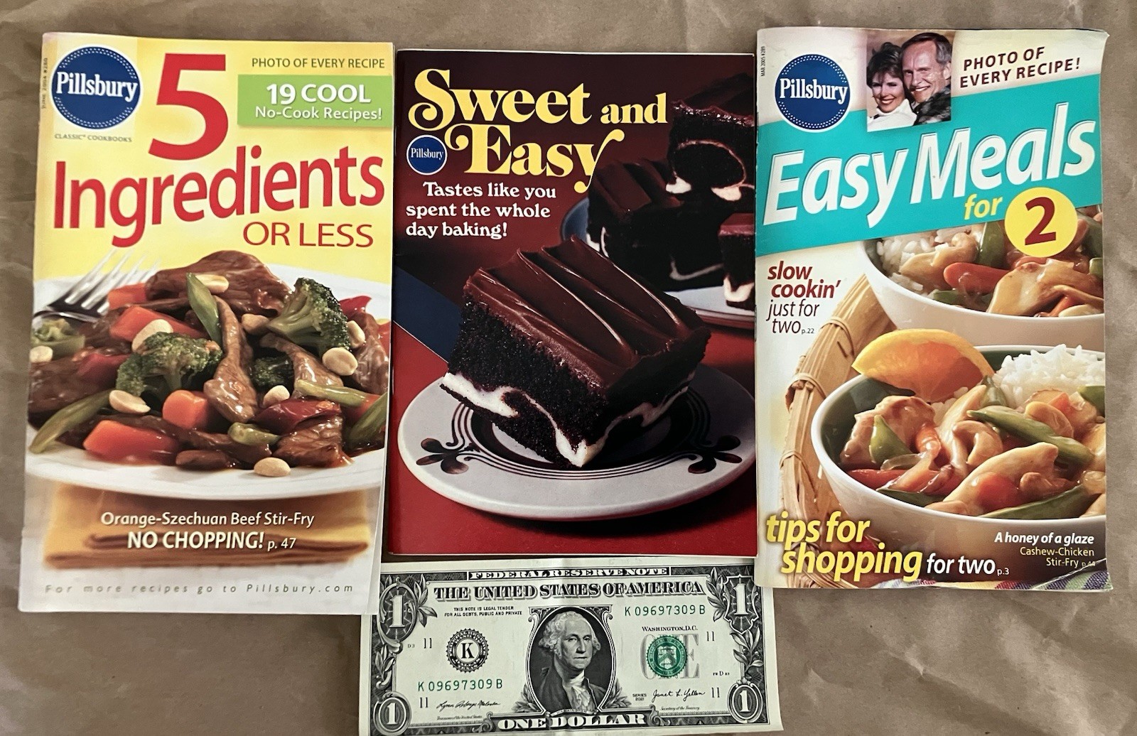 6 Pillsbury Cookbooks – Over 500 Pages