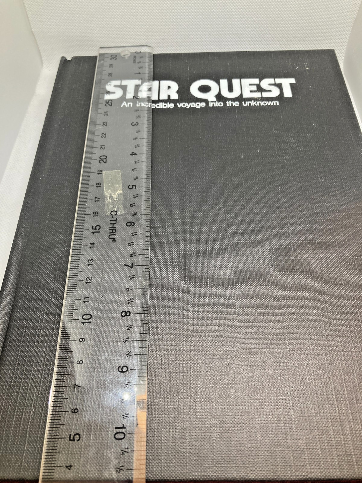 1979 Star Quest by Steven Caldwell Crescent Books Hardcover Galactic Encounters