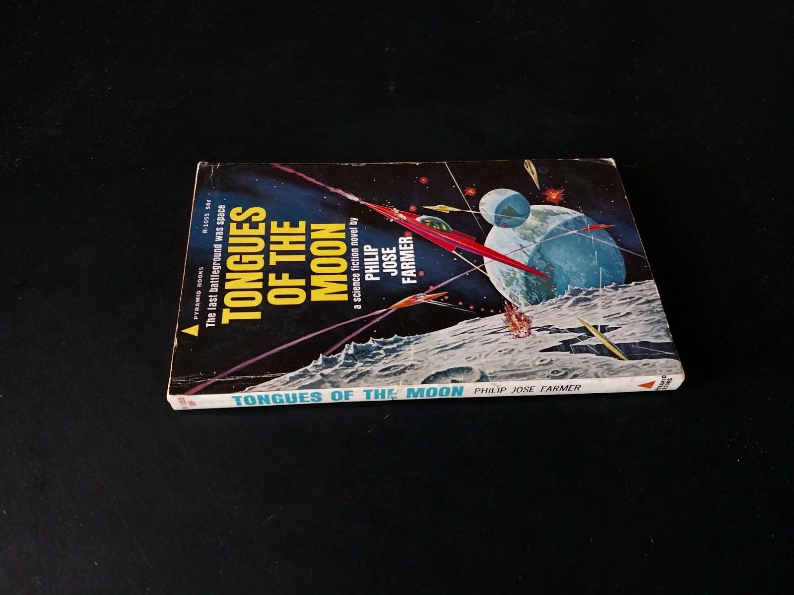 Philip Jose Farmer – Tongues of the Moon – Pyramid Books First Printing 1964