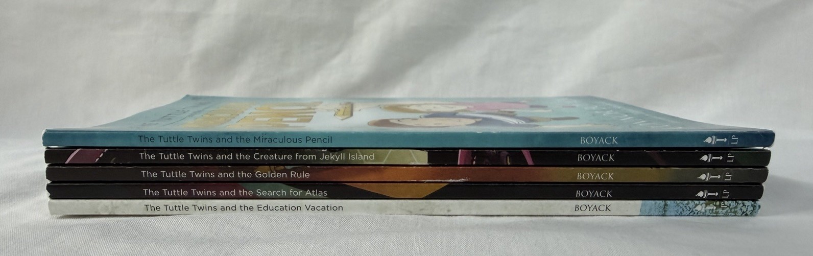 The Tuttle Twins Lot of 5 by Connor Boyack 2 3 6 7 10 Very Good Paperback Set