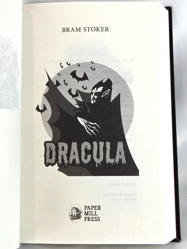DRACULA Bram Stoker FRANKENSTEIN Mary Shelley Set of 2 Faux Leather Bound NEW