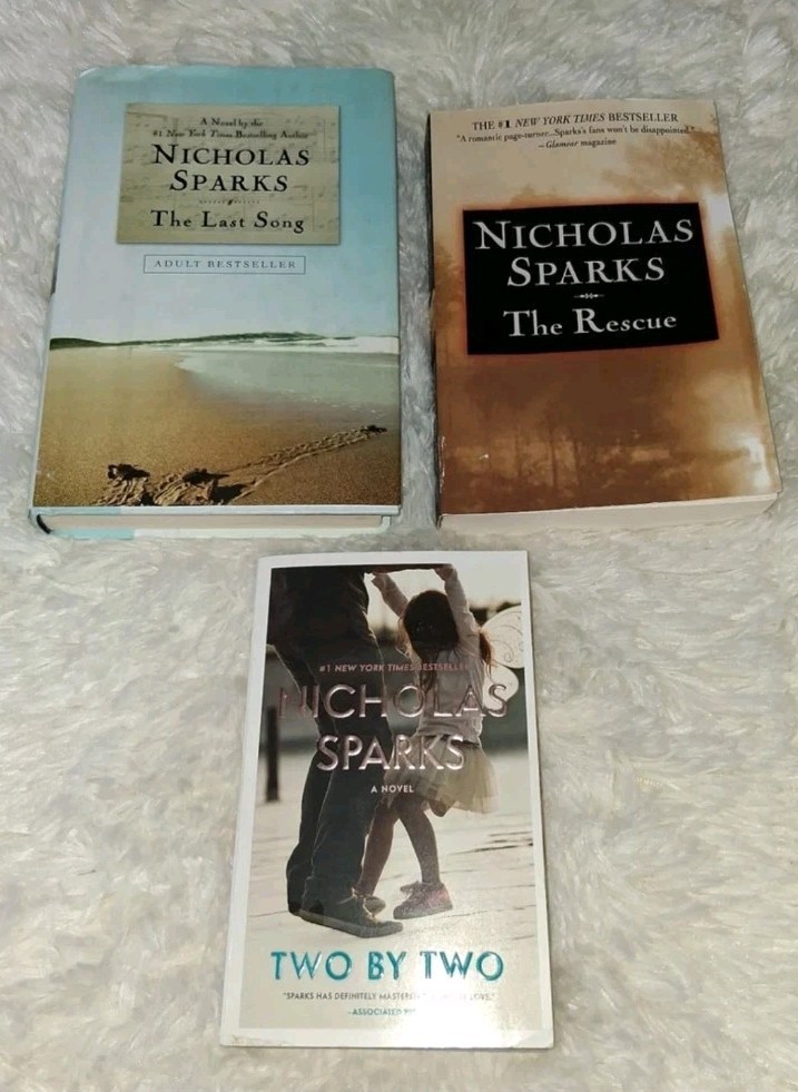 nicholas sparks books lot