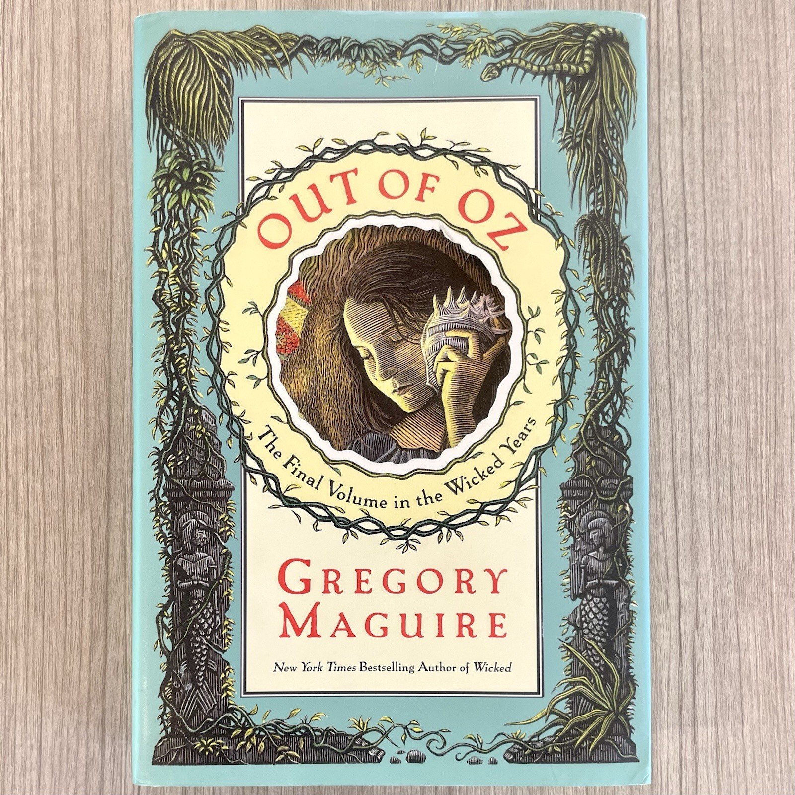 SIGNED (Wicked) OUT OF OZ by Gregory Maguire 1st Edition 1st Printing 2011 HCDJ