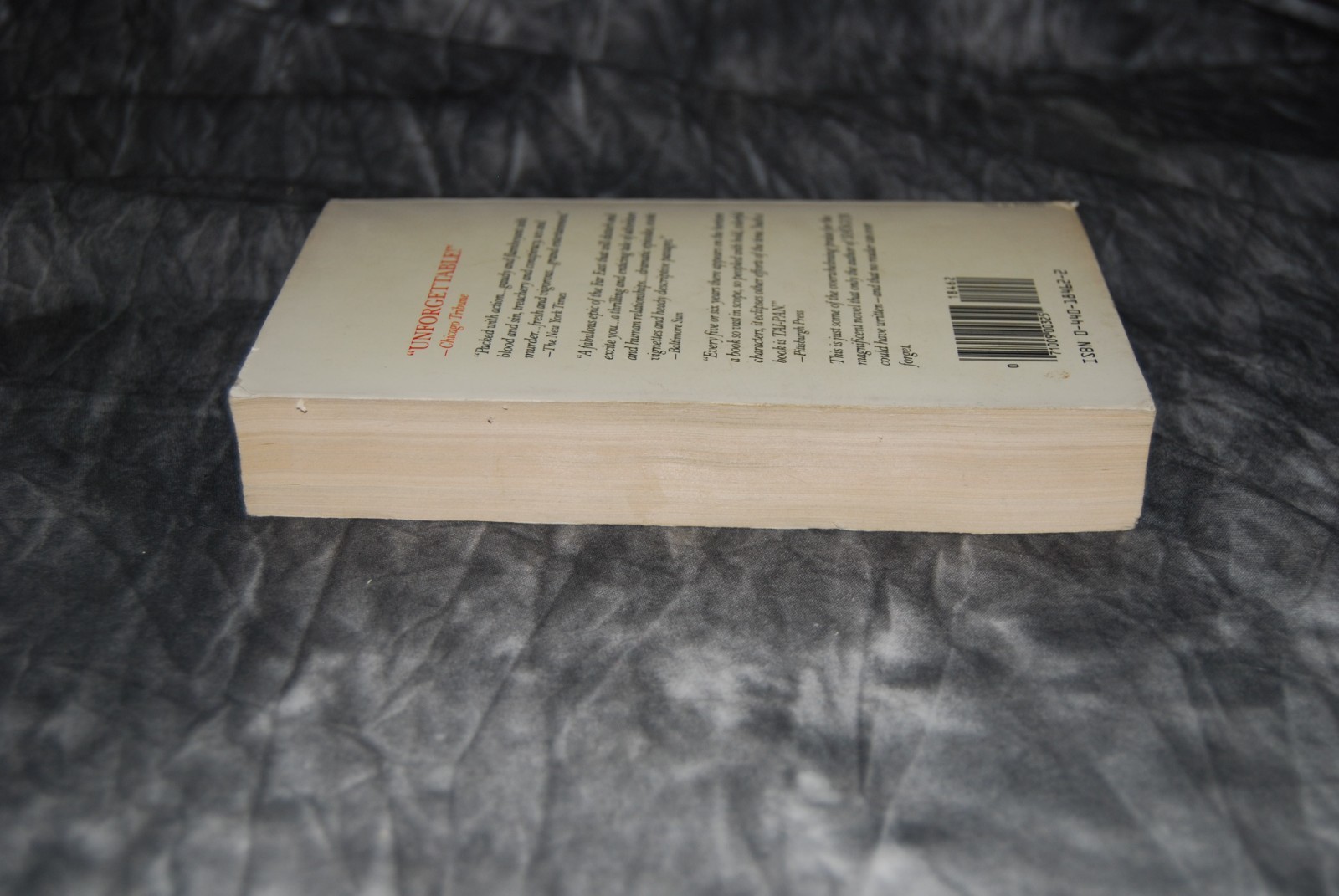 Tai-Pan by James Clavell (1980) Vintage Dell Paperback – Asian Saga – Good
