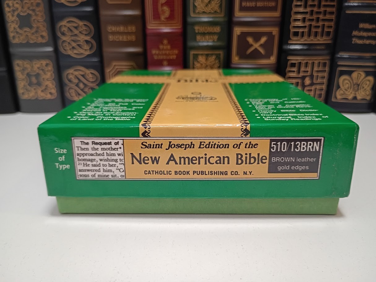 St Joseph New American Bible Personal Size Catholic Leather Gilt Edges Boxed LN