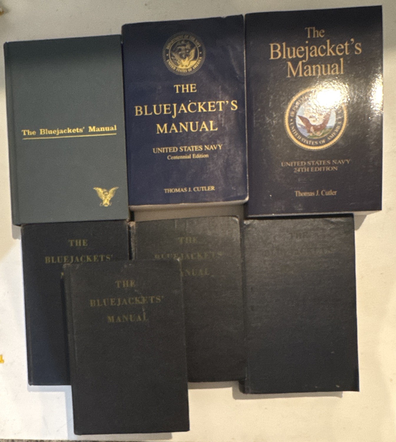 The Bluejacket’s Manual lot – United States Navy