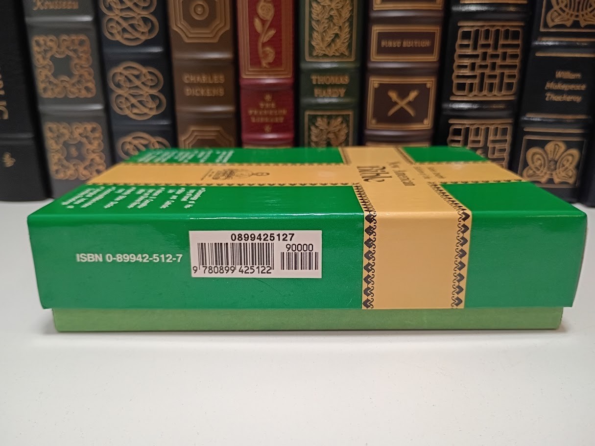St Joseph New American Bible Personal Size Catholic Leather Gilt Edges Boxed LN