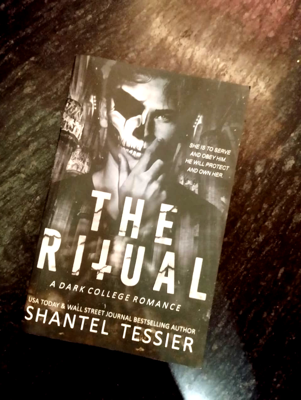 🦋🦋The Ritual A Dark College Romance🦋 paperback English🦋🦋PB
