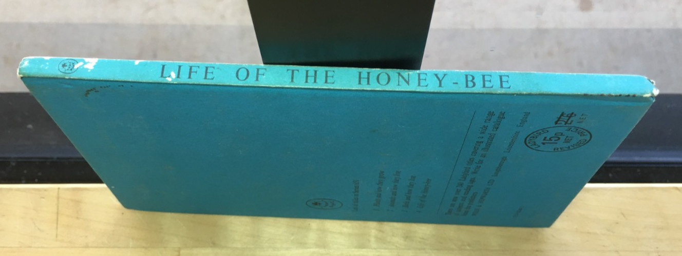 Life of the Honey-bee A Ladybird Natural History Book by W. Sinclair -Series 651