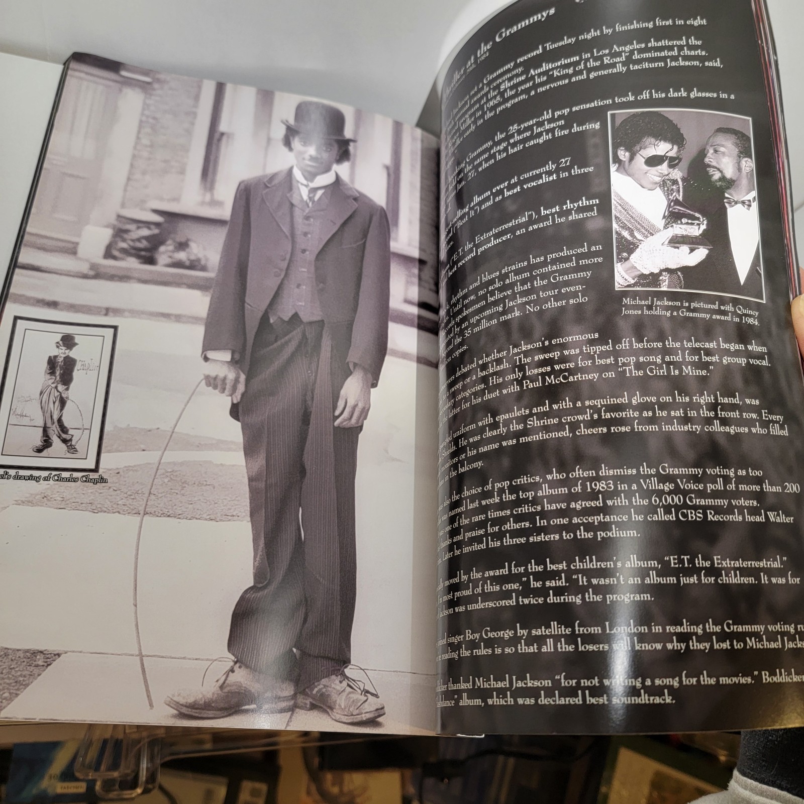 Thriller 25 The Book Michael Jackson 2008 Collectable 25th Anniversary Book