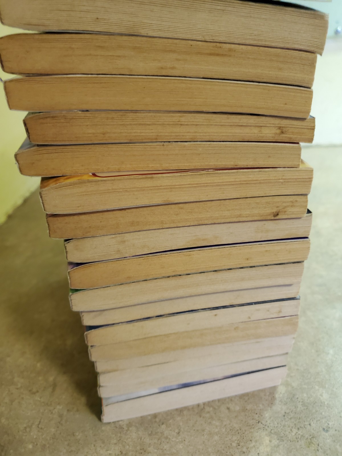 Lot of 18 Good Animorphs Paperback Books K A Applegate