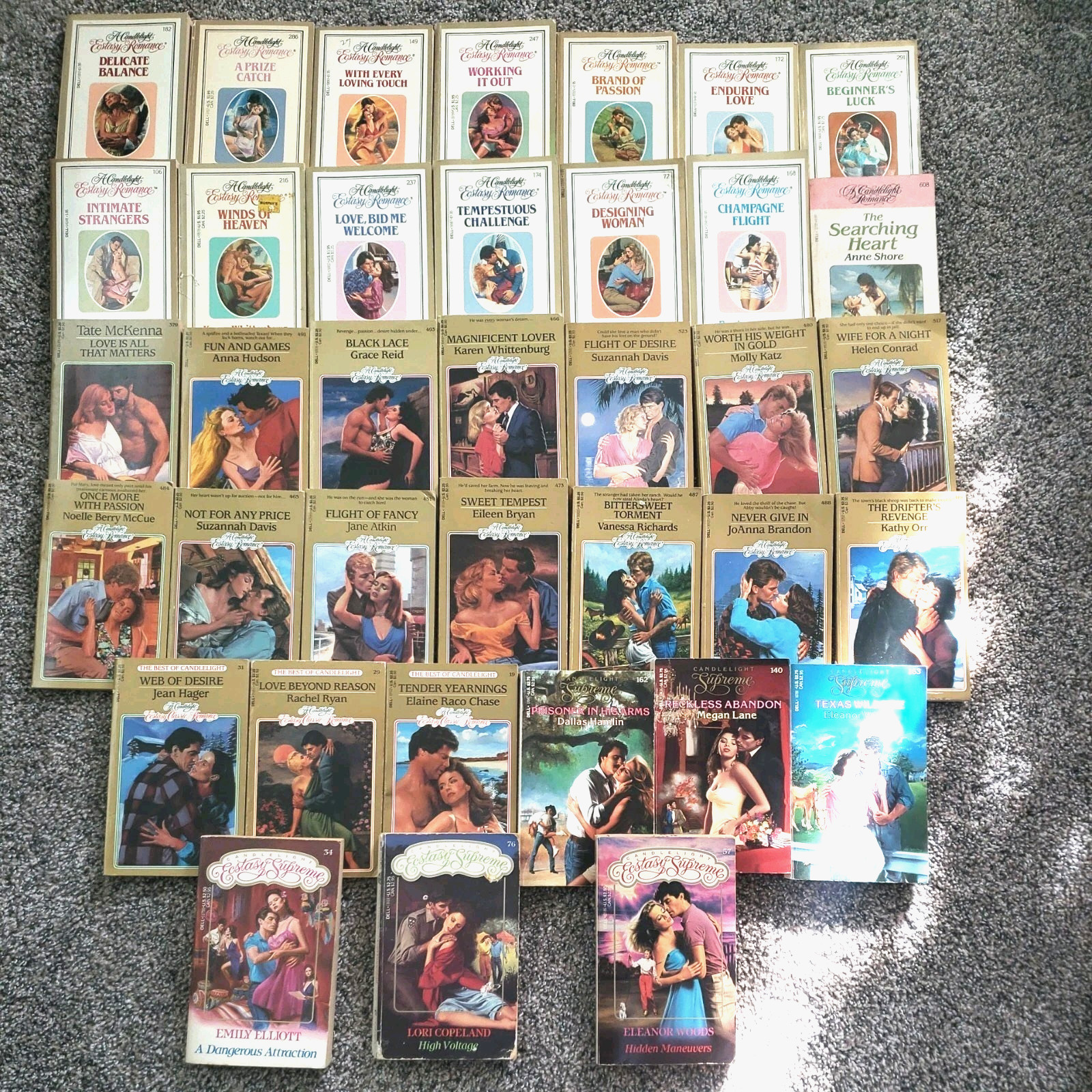 10 lbs A Candlelight Ecstasy Supreme/Classic Romance 37 PB books novels 1980s