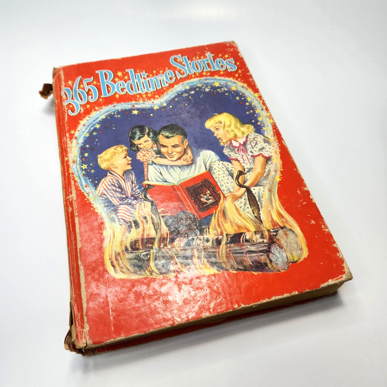 1944 Whitman Publishing “365 Bedtime Stories” (READ CONDITION)