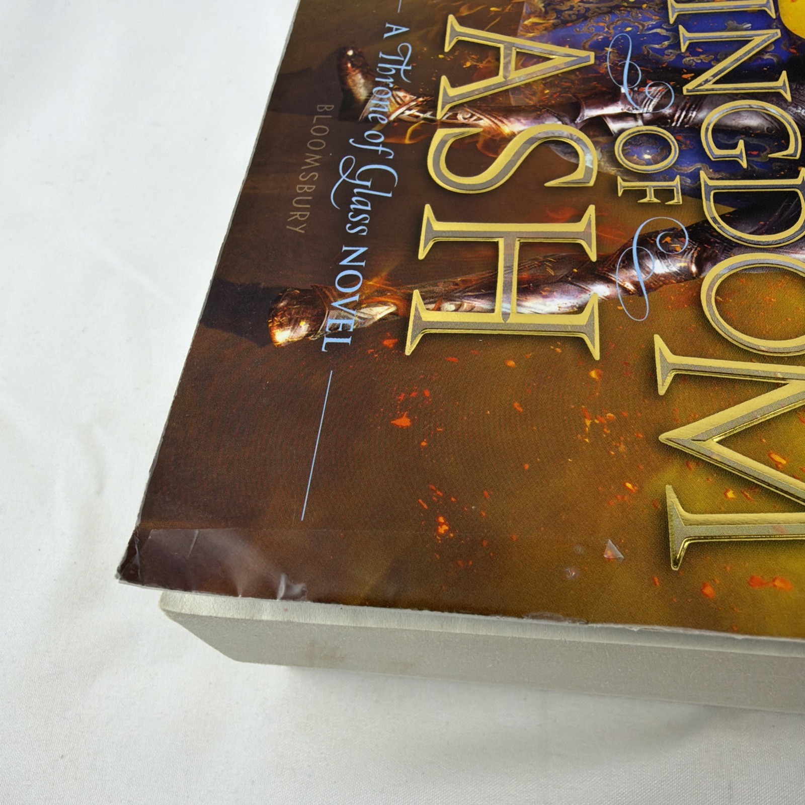 Kingdom of Ash (Throne of Glass, 7) – paperback Maas, Sarah J.