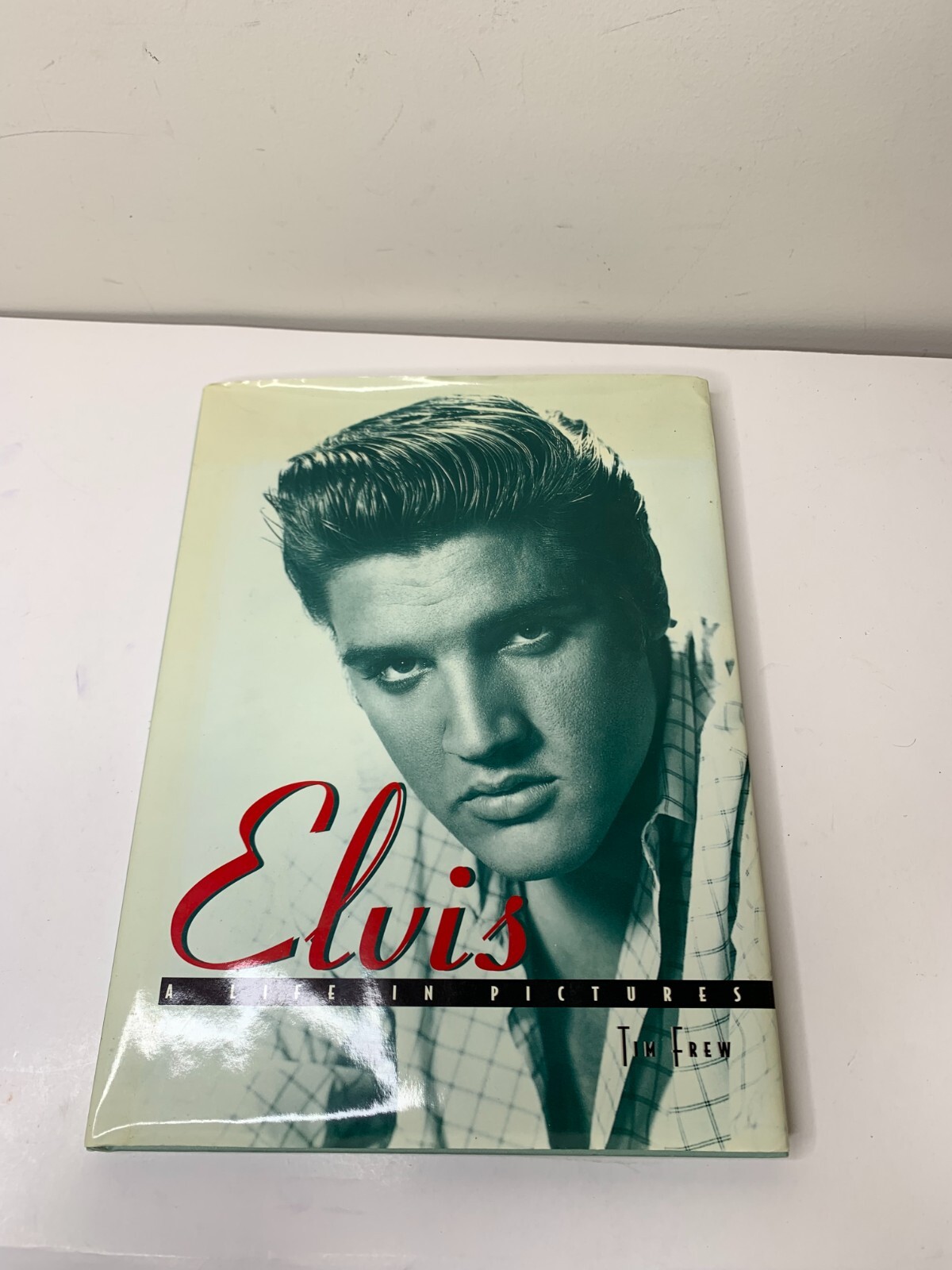 ELVIS A Life In Pictures By Timothy Frew Hardcover 1997 96 Pages