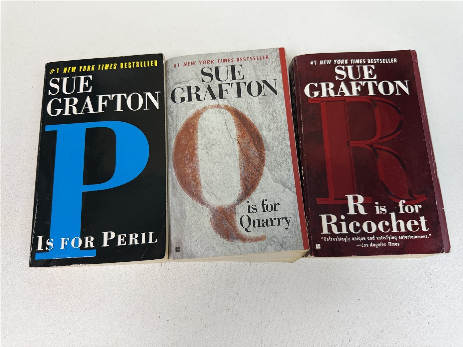 Sue Grafton Lot ALL 25 Kinsey Millhone Mystery Paperbacks A is for Alibi to Y