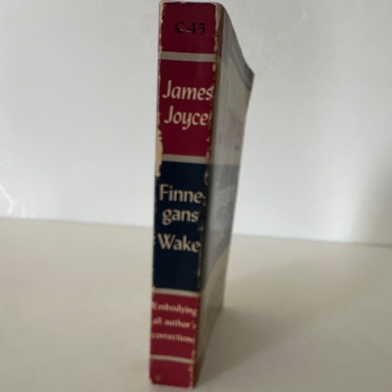 James Joyce Finnegans Wake Compass Books Edition Viking Press 1959 PB Inscribed