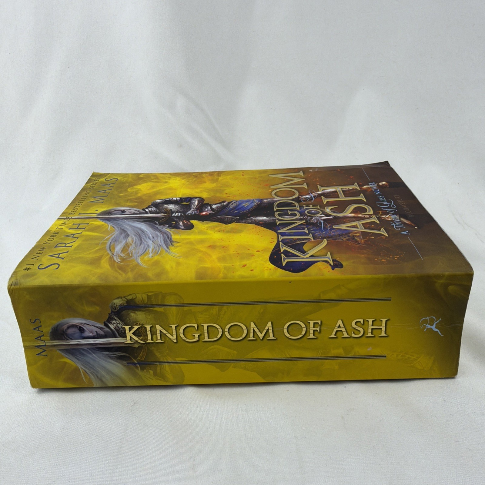 Kingdom of Ash (Throne of Glass, 7) – paperback Maas, Sarah J.