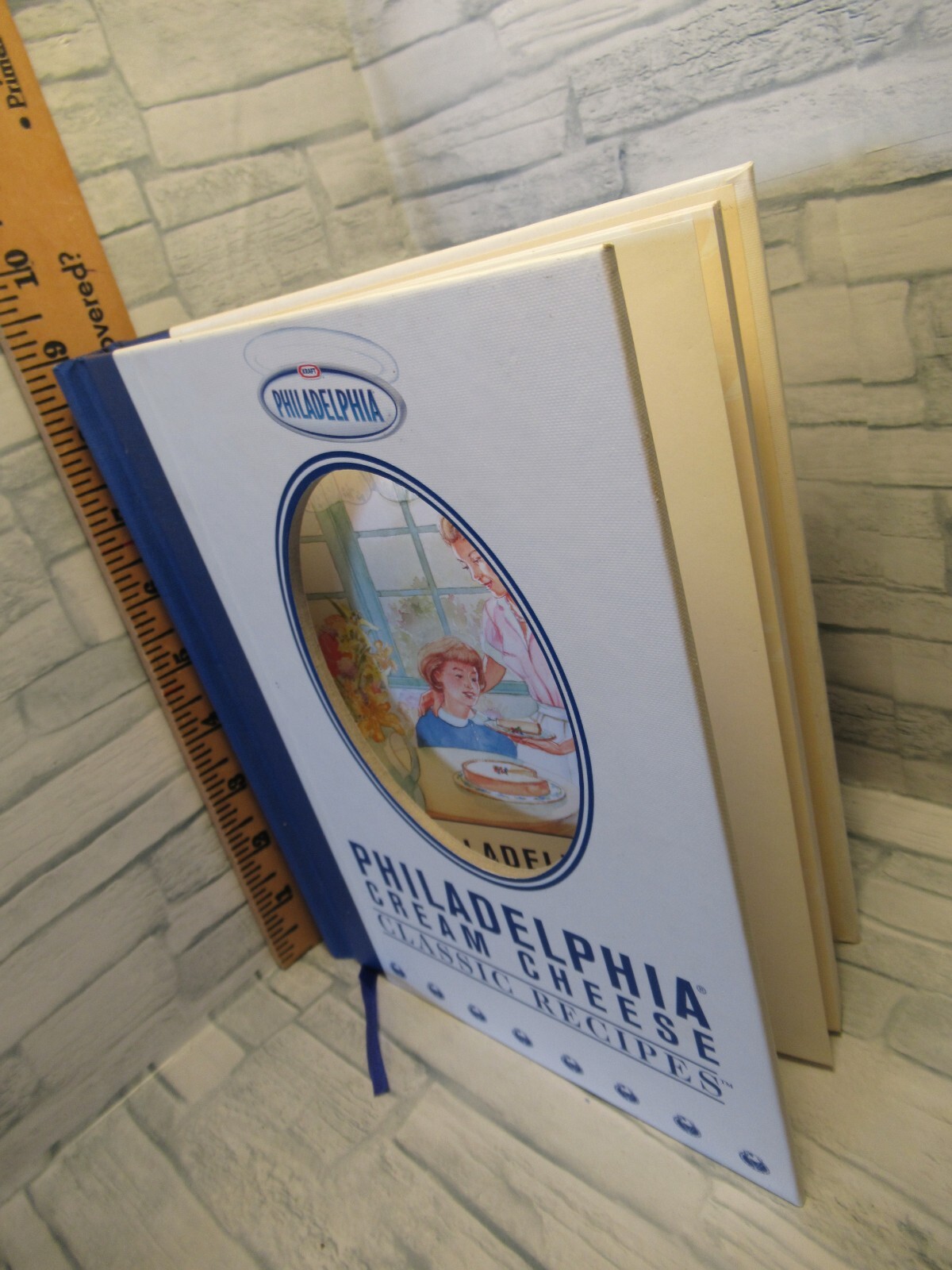Philadelphia Cream Cheese Classic Recipes/ 2001