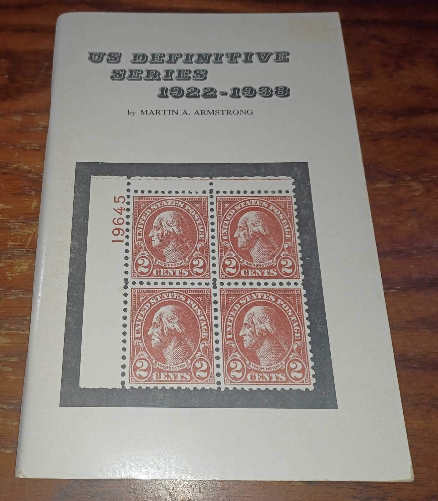 U.S. Definitive Series 1922-1938 / 1977 ILLUSTRATED REFERENCE