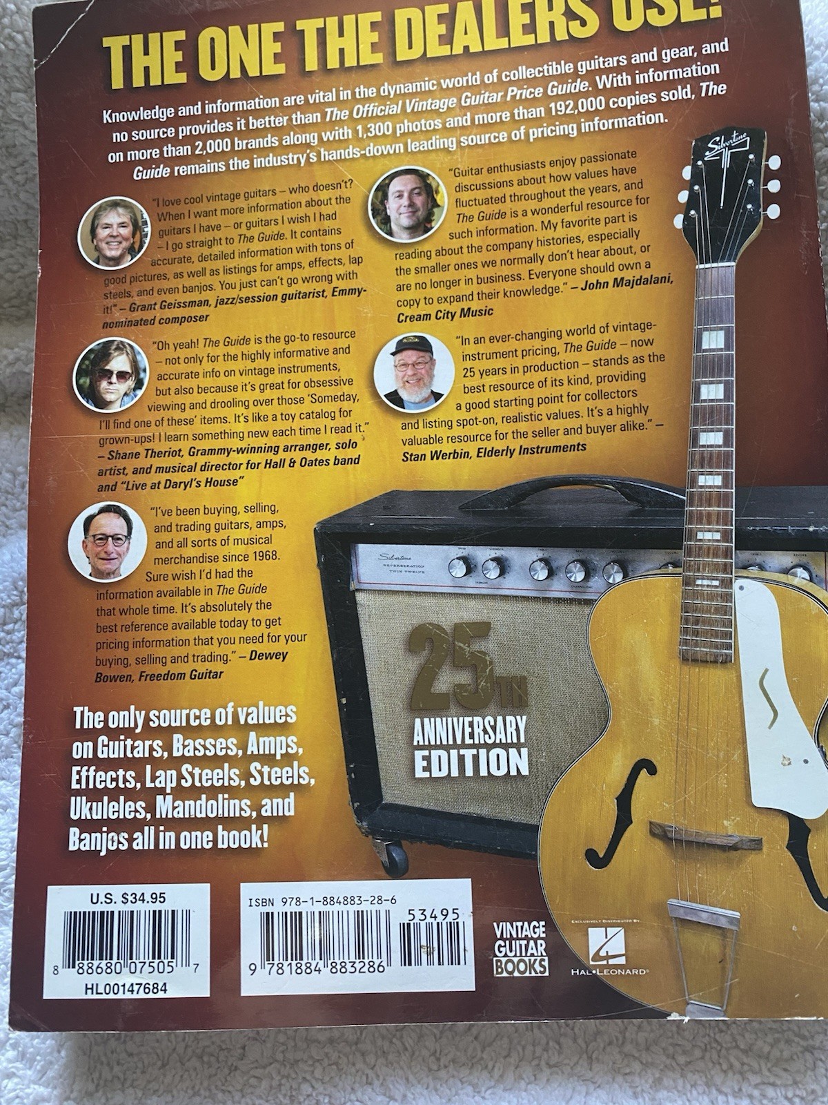 The Official Vintage Guitar Magazine Price Guide 2016 by Alan Greenwood