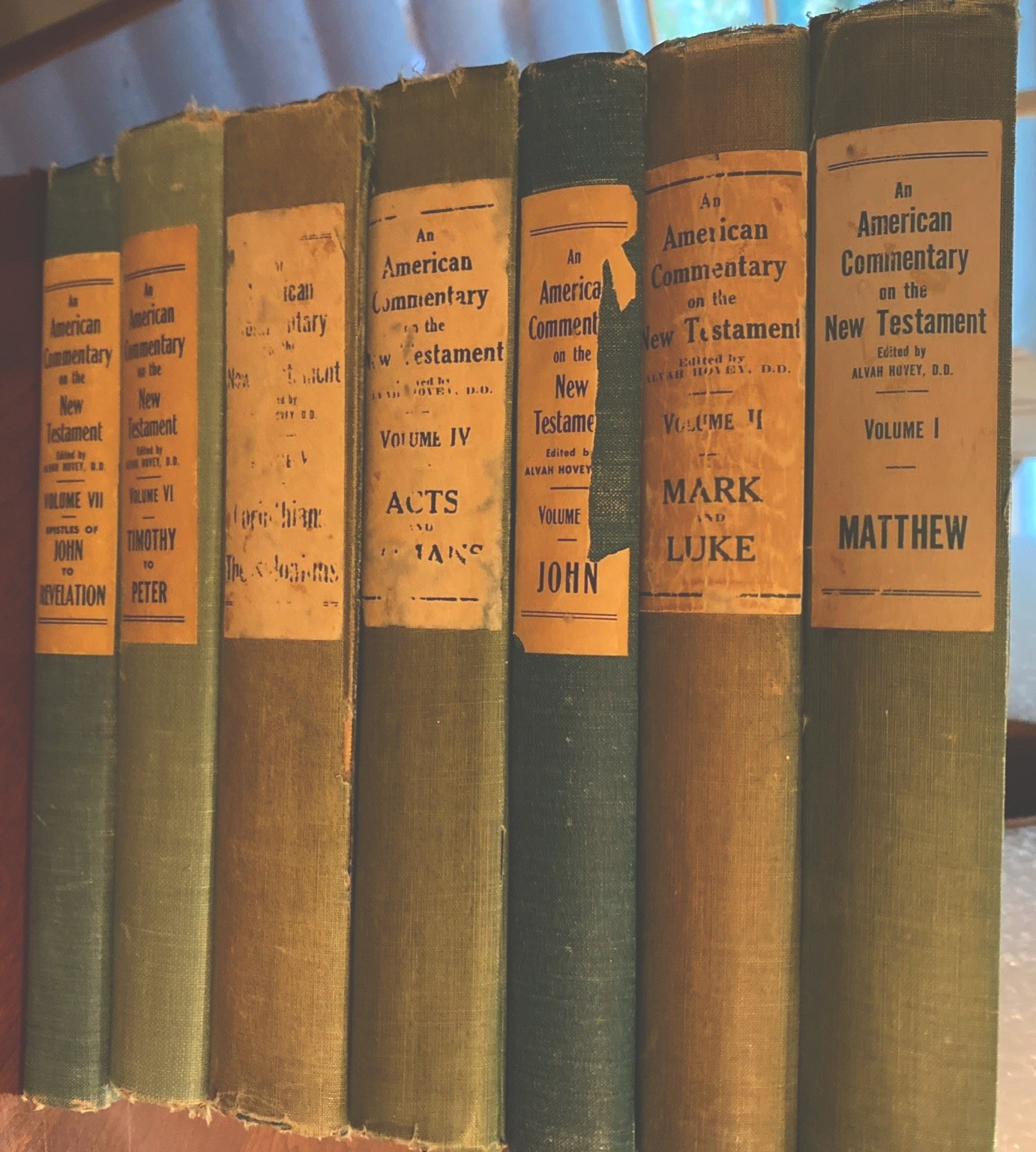 RELIGION: An American Commentary on the New Testament – 7 HC Lot Judson Press