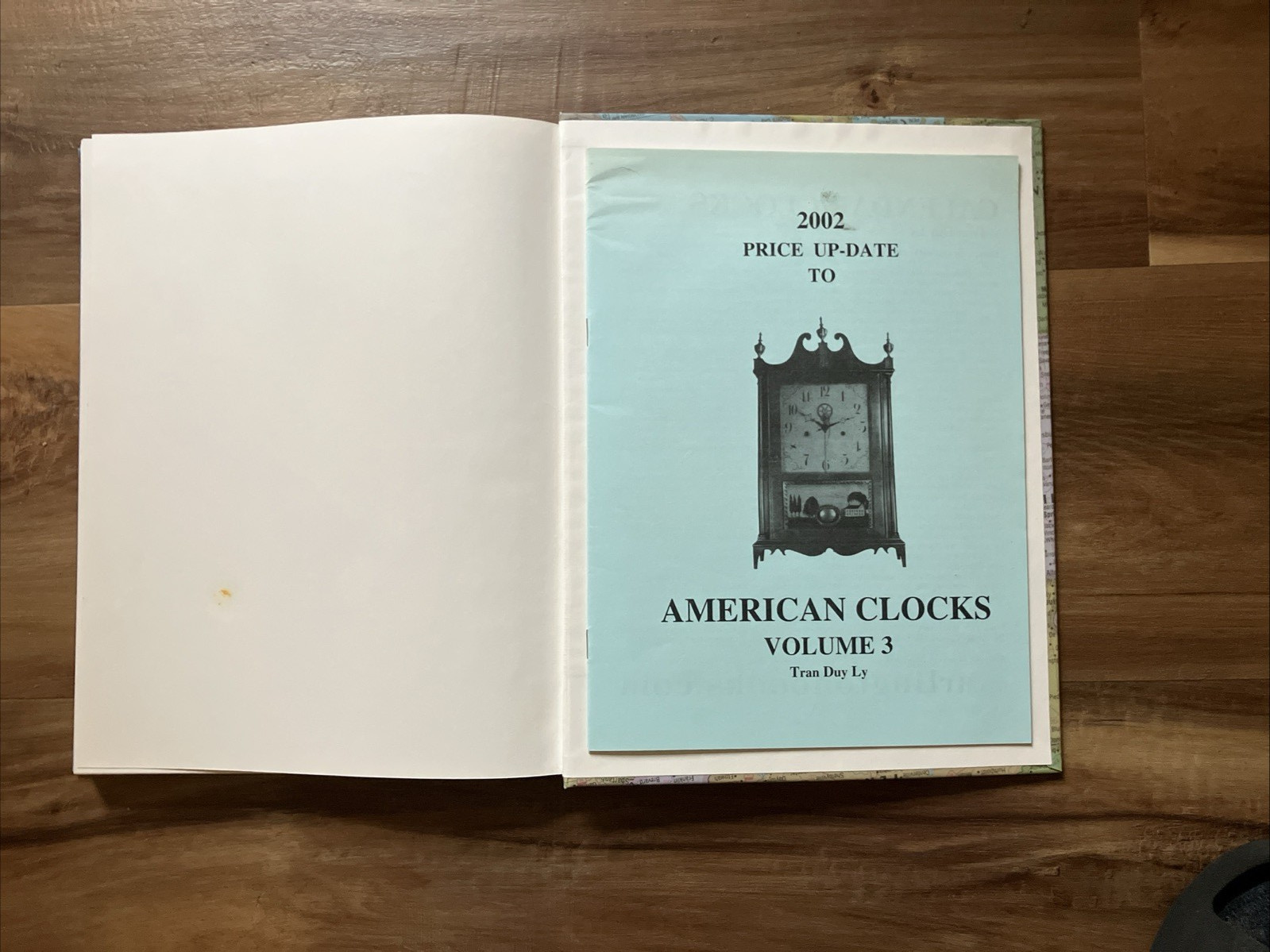 American Clocks Volume 3 by Tran Duy Ly w Price Booklet from 2002
