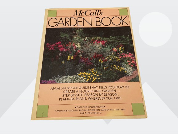 Vintage 1967-68 McCall’s Garden Book by Gretchen Fischer Harshbarger 520 Pages