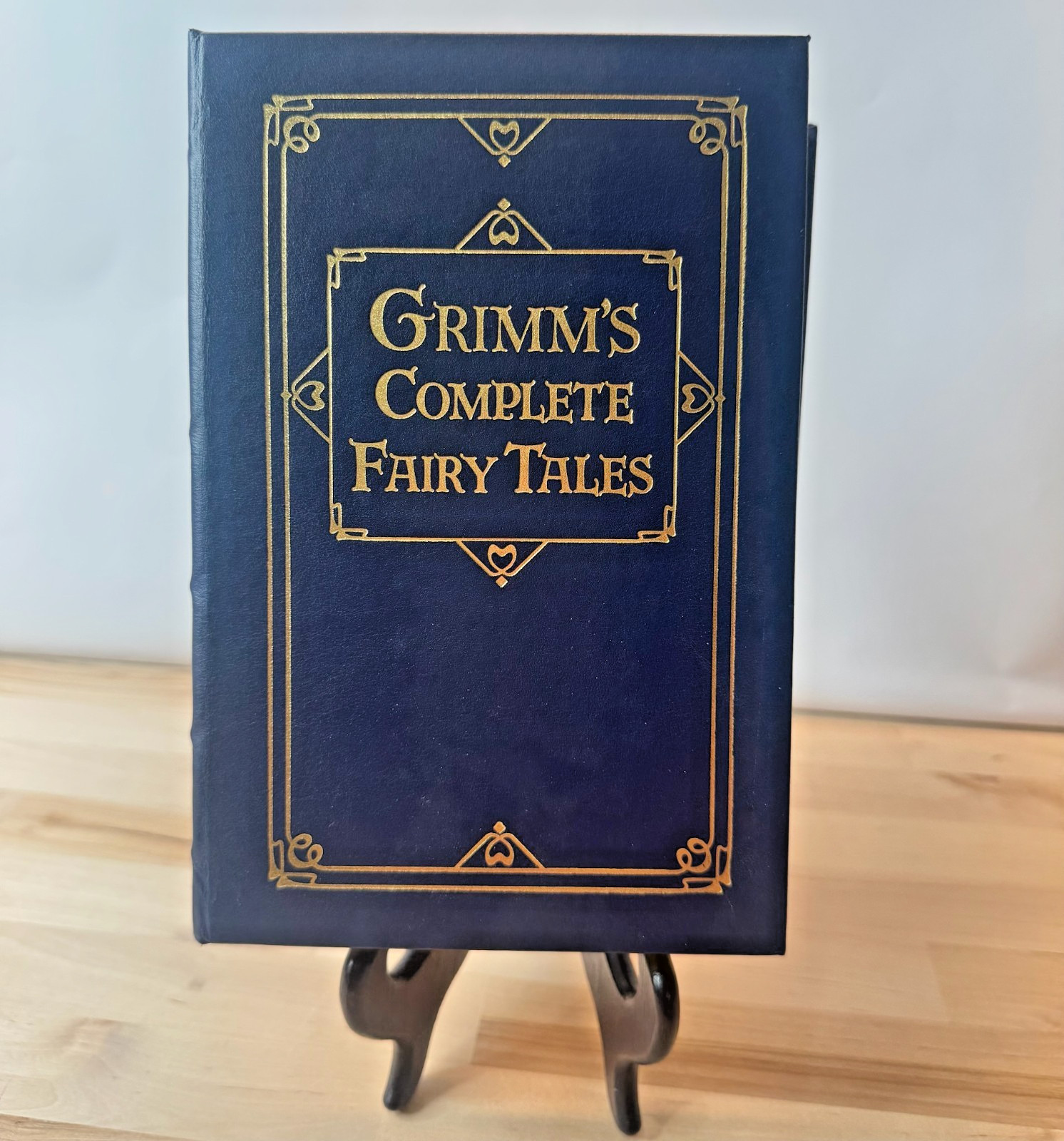 Grimm’s Complete Fairy Tales Leather Barnes & Noble 1993 Edition