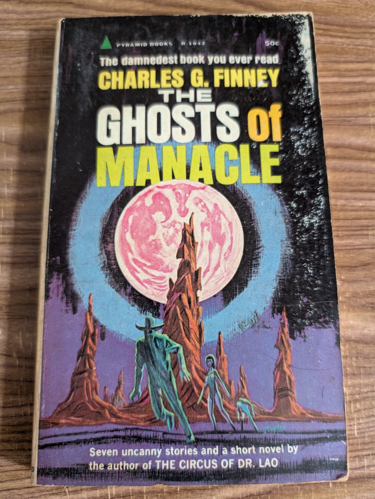 THE GHOSTS OF MANACLE Charles G. Finney 1964 paperback