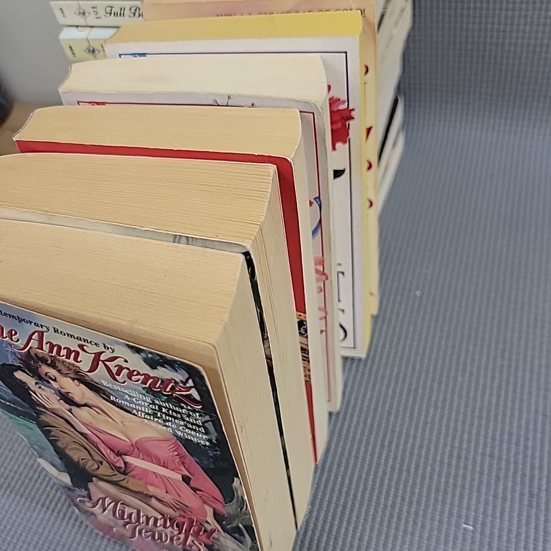 Lot of 24 JAYNE ANN KRENTZ romance paperbacks