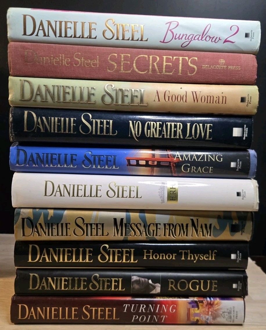 Danielle Steel Hardcover Book Lot (10) Romance History Drama Nice Clean Mix