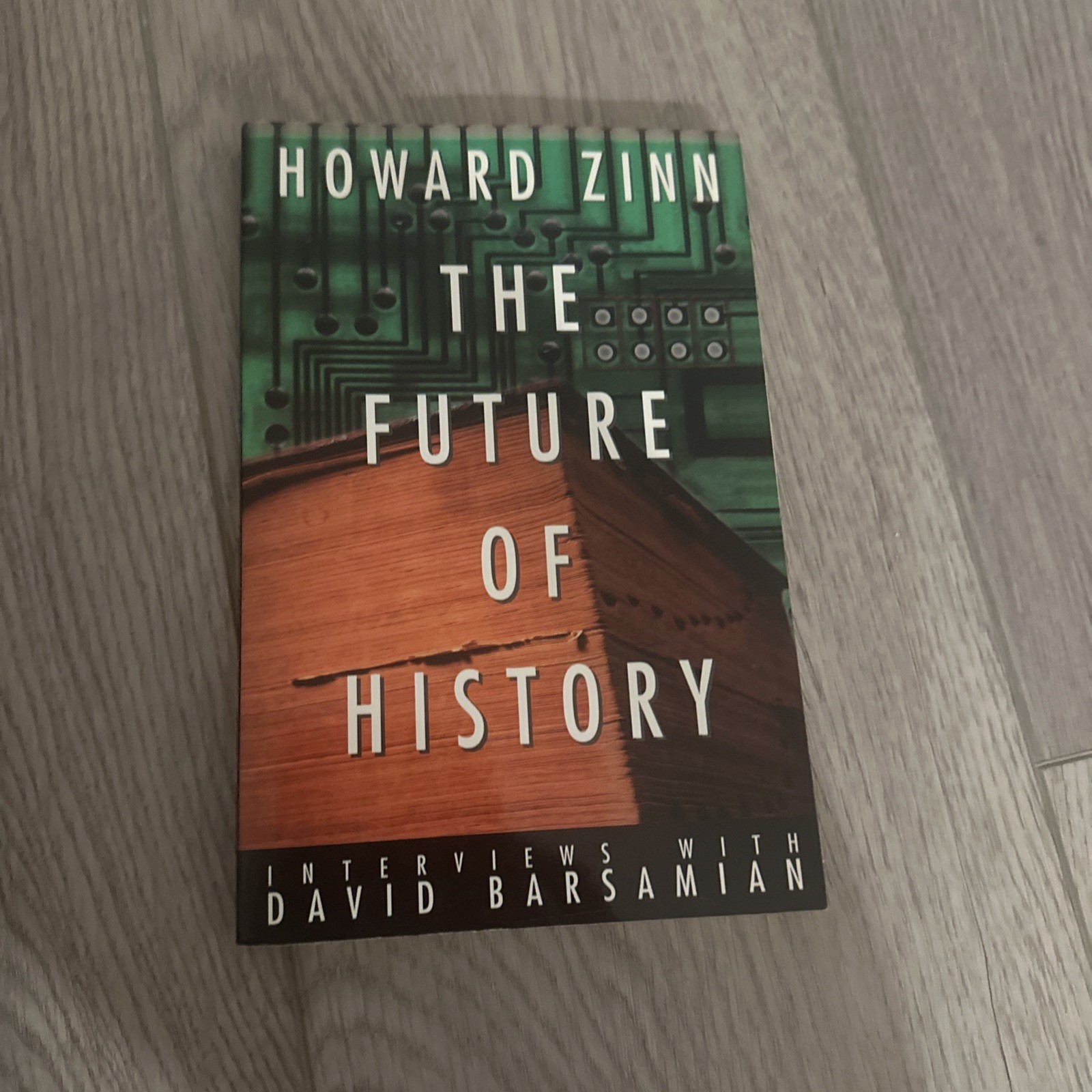 Howard Zinn The Future of History PBK GOOD