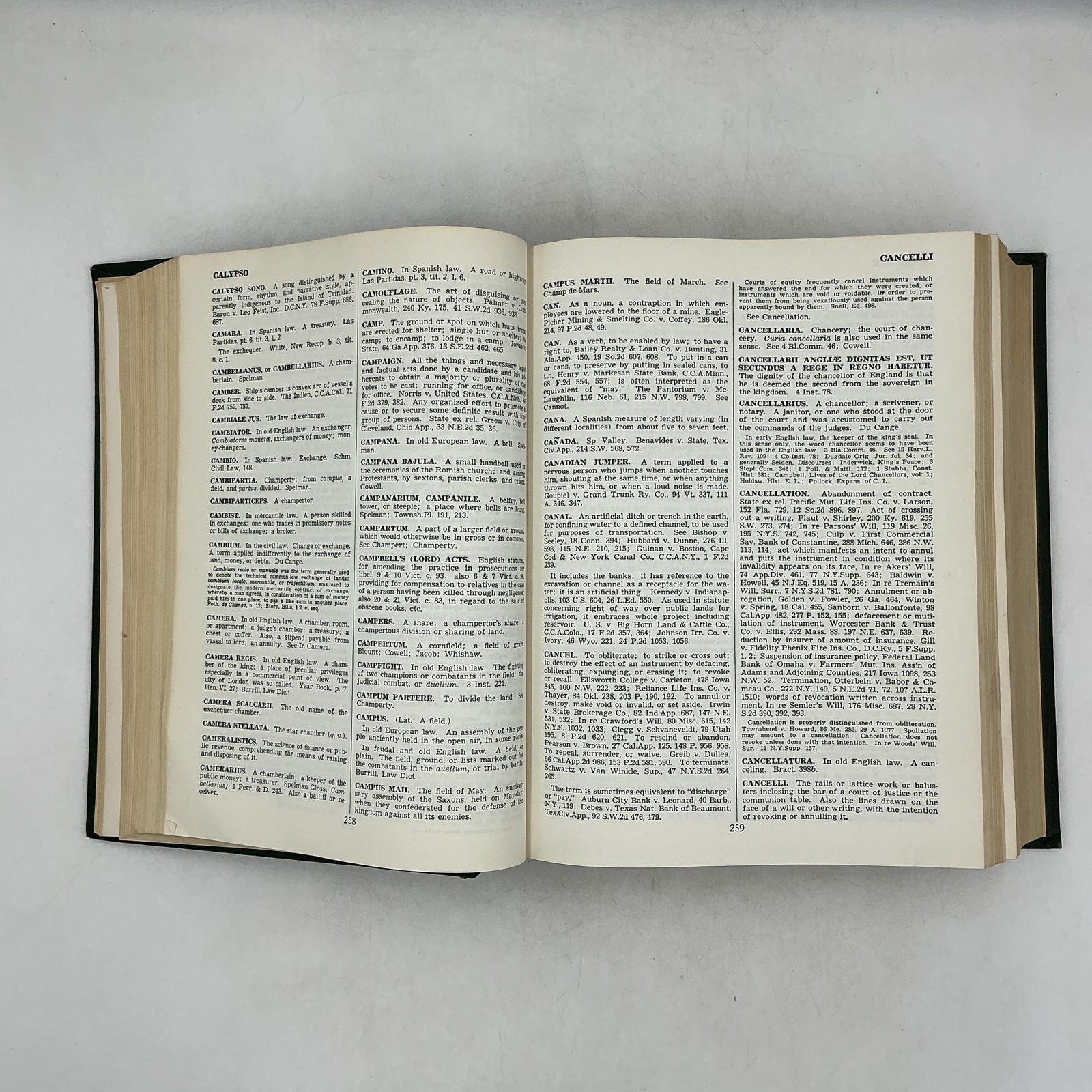 Vintage BLACK’S LAW DICTIONARY Henry Campbell Black Ewtn HC Green 1968 USA