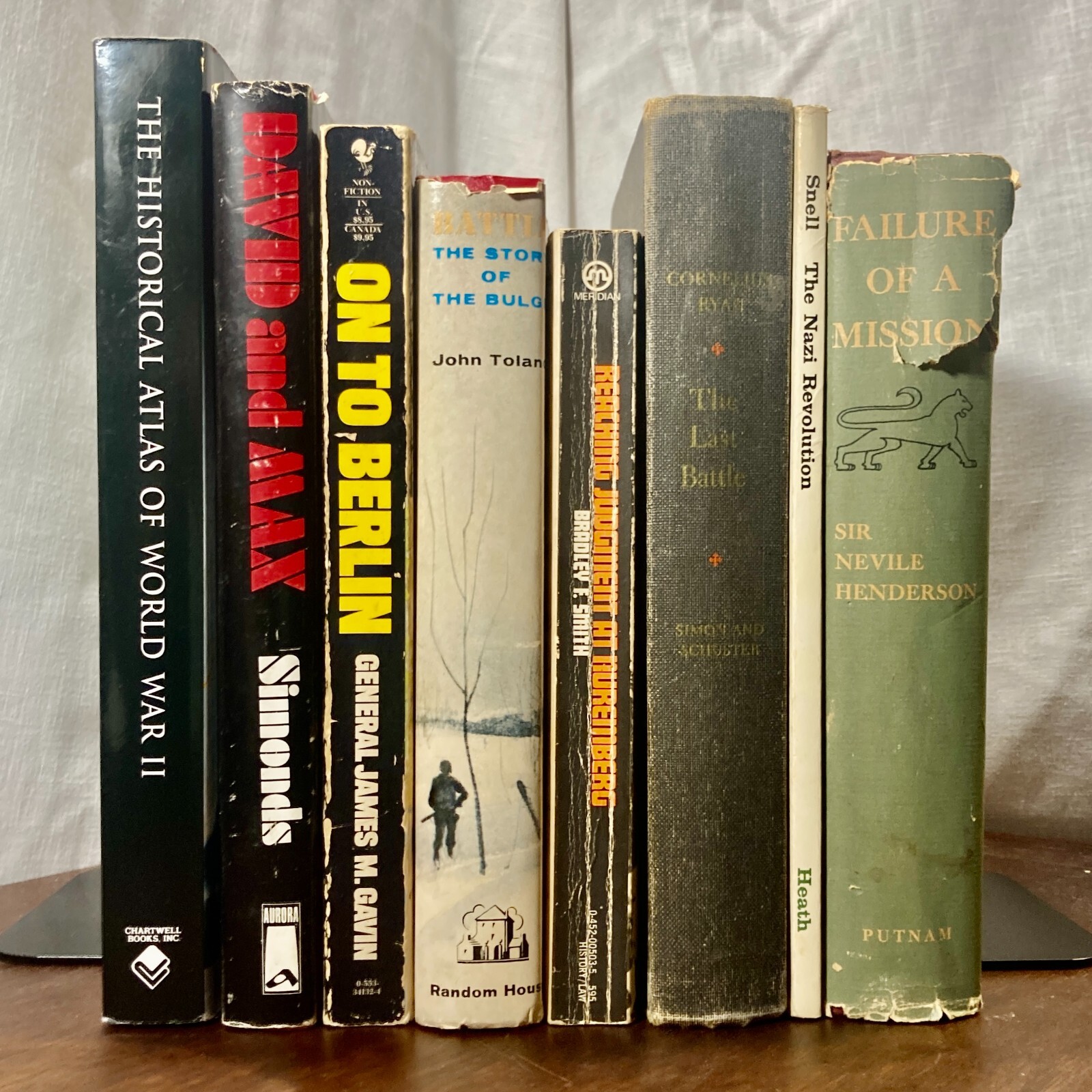 Vintage Lot of 8 WORLD WAR 2 HISTORY BOOKS includes WWII Atlas & much more READ