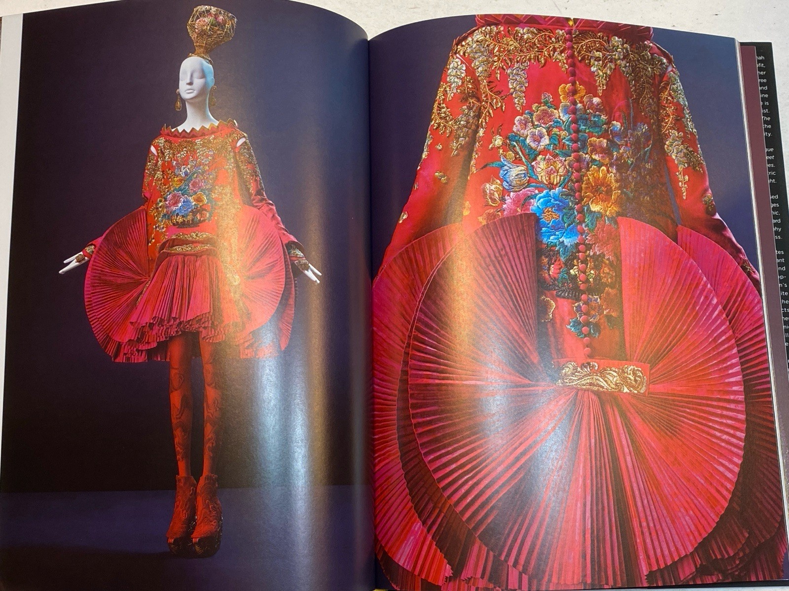 Guo Pei Couture Beyond Hardcover by Guoxian Pei Paula Wallace Fashion China 2017