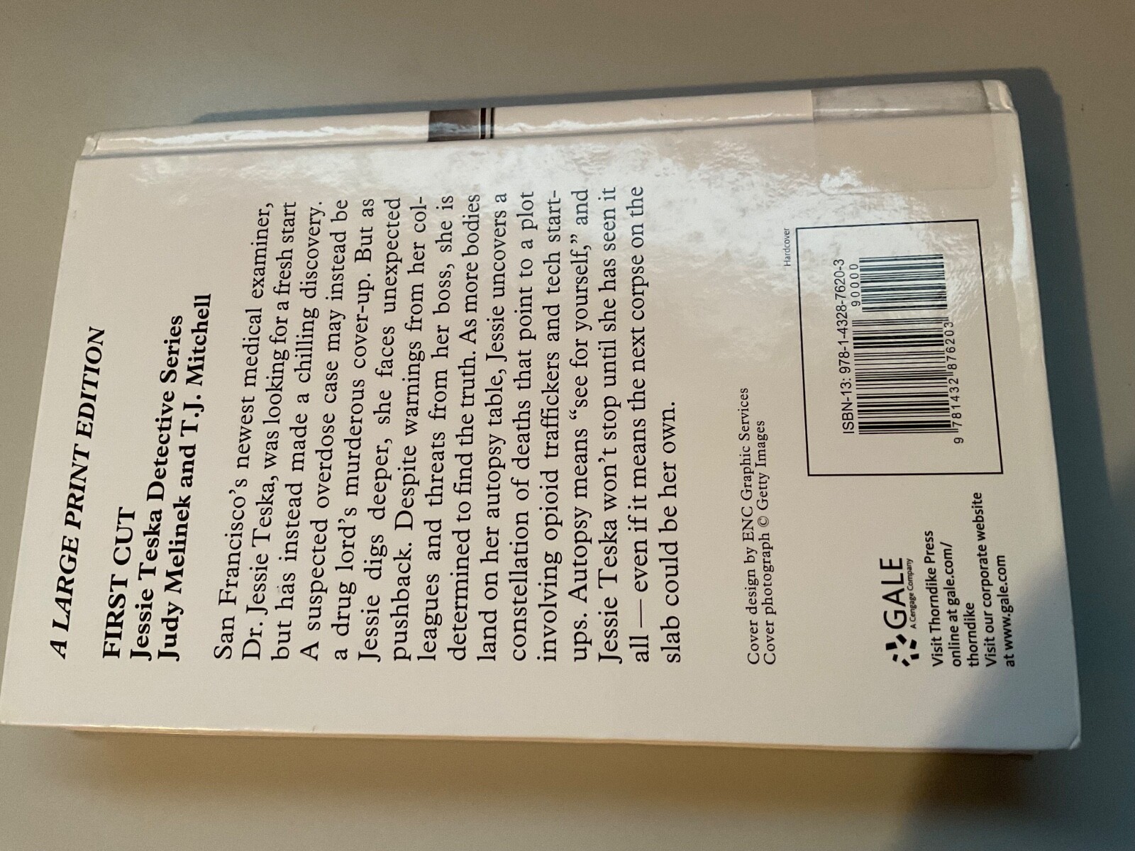 FIRST CUT BY JUDY MELINEK, ex. library