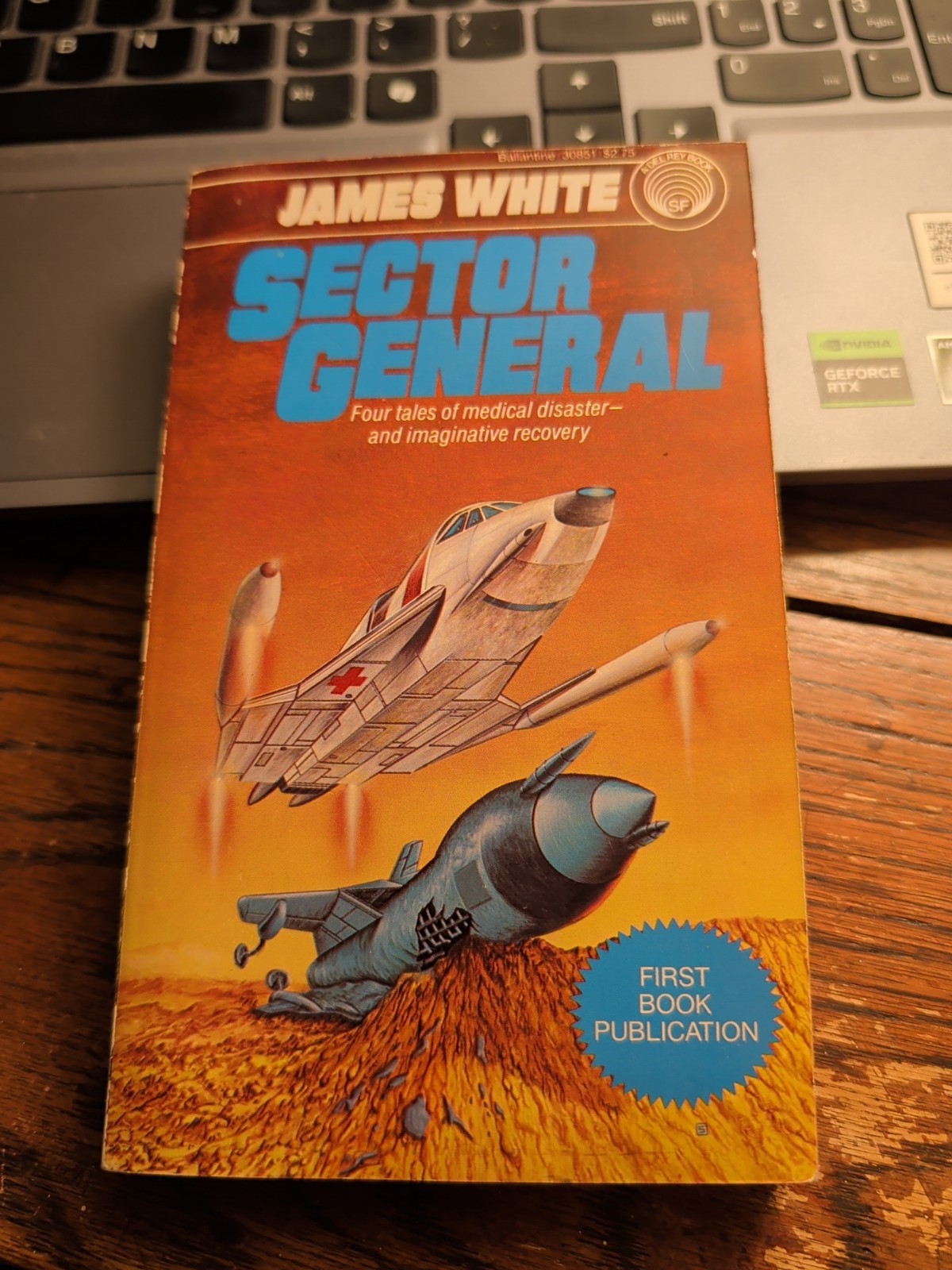 SECTOR GENERAL by James White – Vintage Science Fiction Paperback 1983 B-1