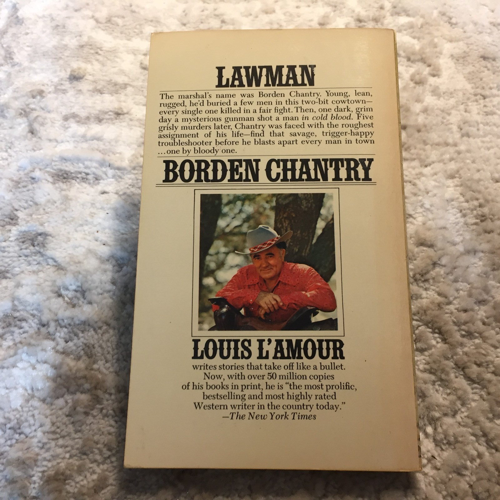 Borden Chantry Louis L’Amour 1977 Bantam Books Small Town Manhunt Justice