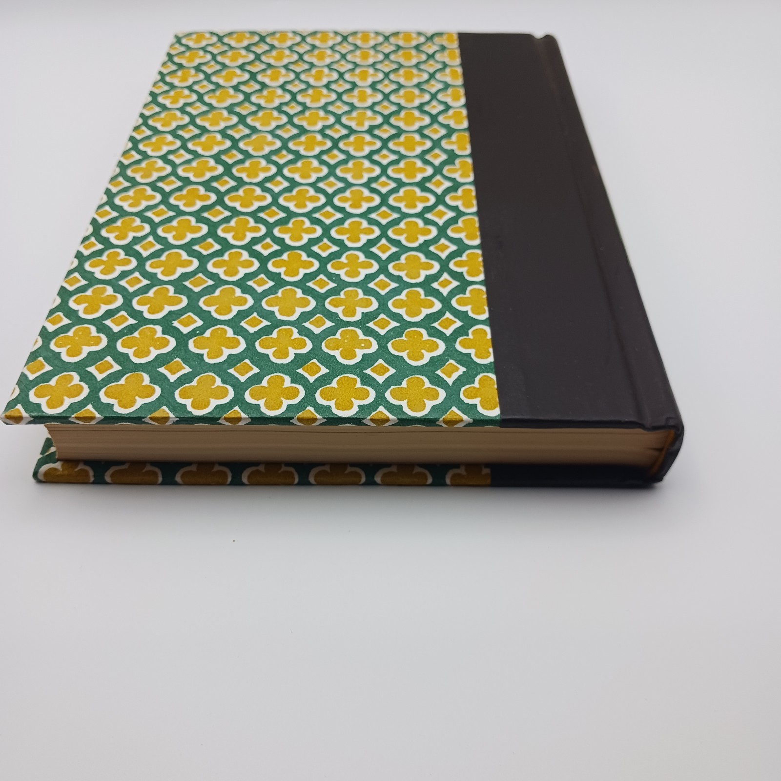 1976 Best Sellers Reader’s Digest Condensed Books-Money Changers/Our John Willie