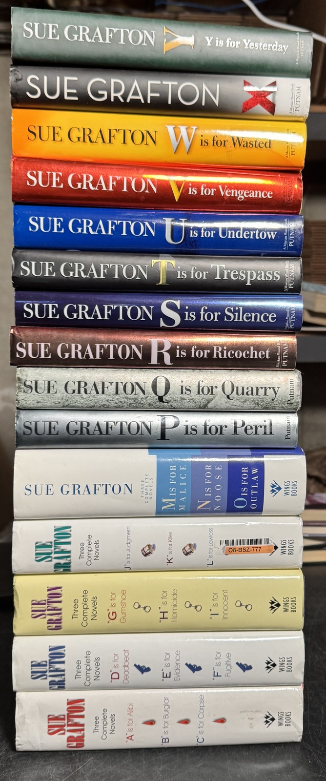 Complete Series Set KINSEY MILLHONE 1-25 Sue Grafton Hardcover Lot 15