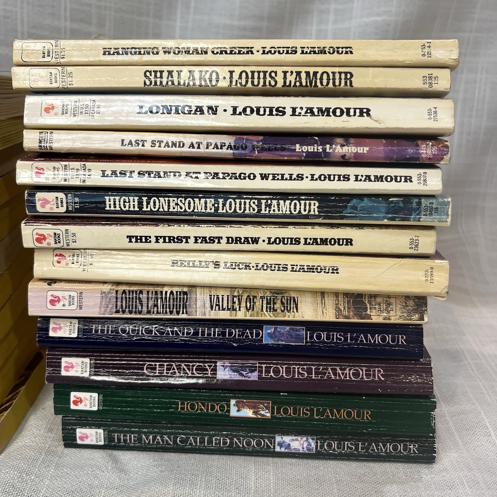 Vintage Louis L’Amour LOT of 24 Western Paperback Books