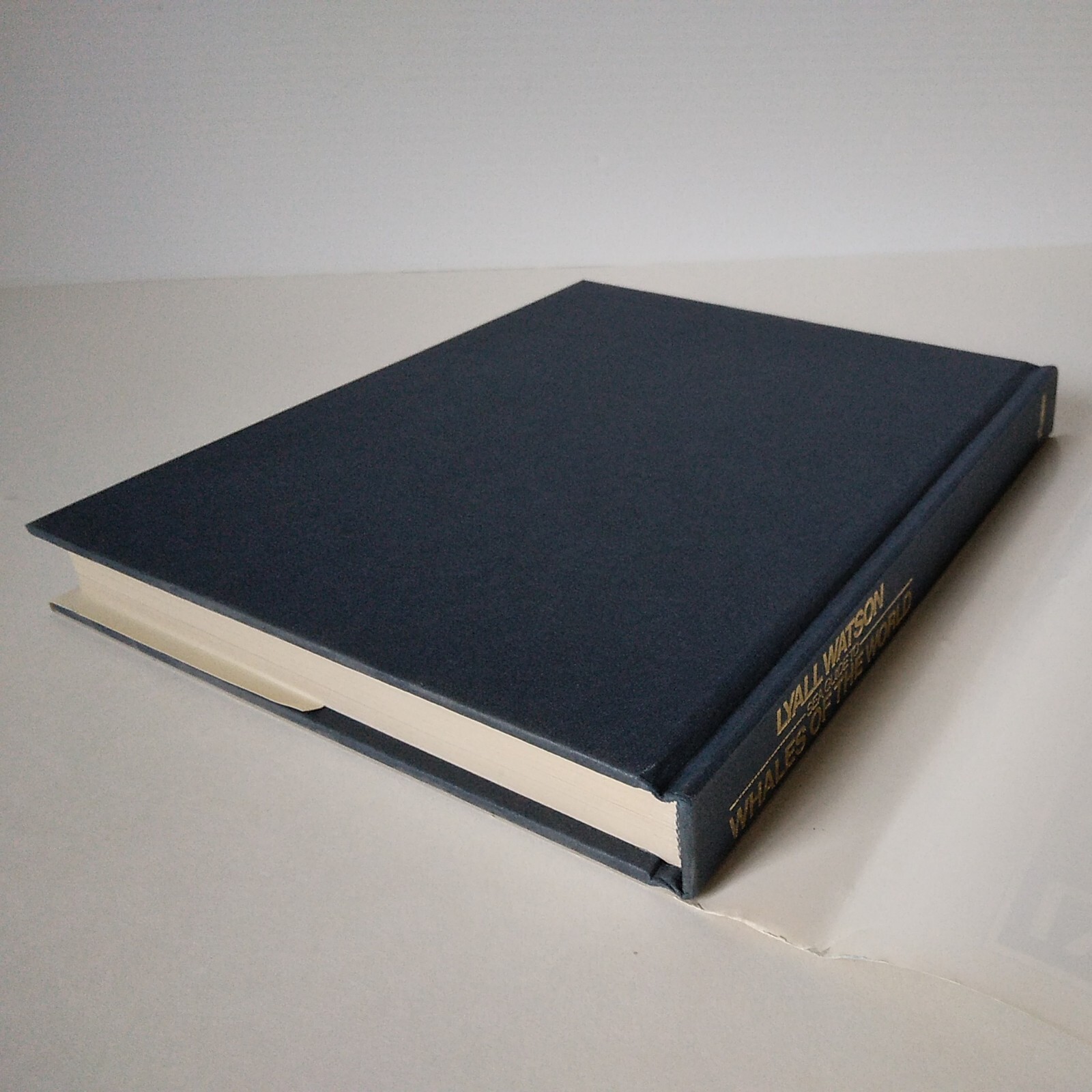 1981 “Lyall Watson Sea Guide To Whales Of The World”, EP Dutton 1st Ed. HC DJ VG