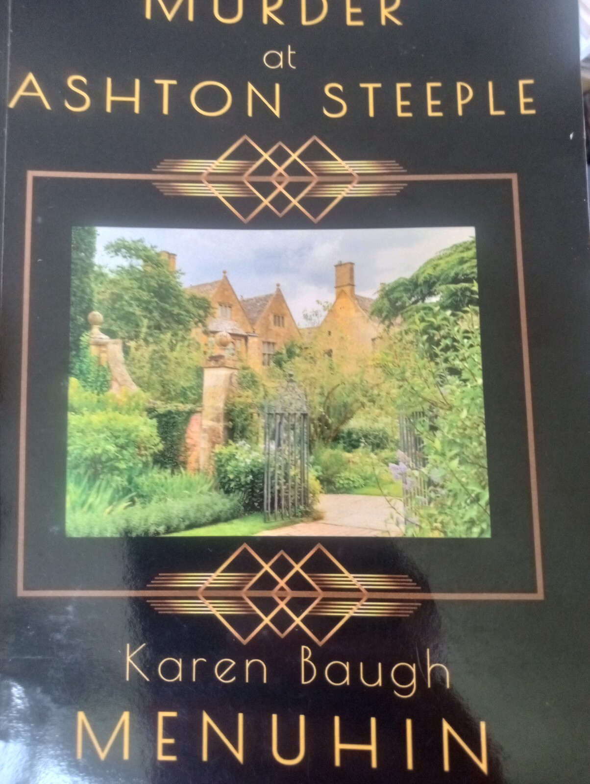 Murder at Ashton Steeple: Heathcliff Lennox Investiga… by Menuhin, Karen Baugh