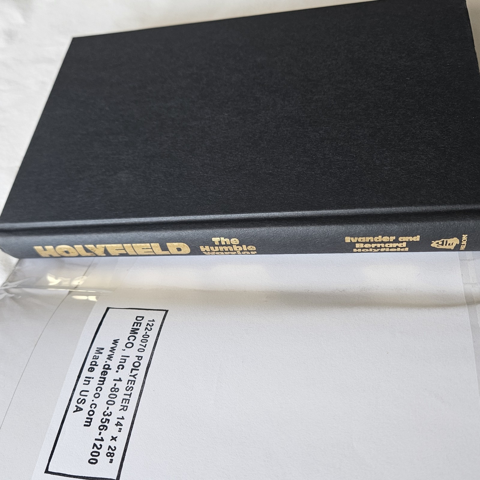 Signed: Evander Holyfield – The Humble Warrior Boxing 1996 Hard Cover Book HC DJ