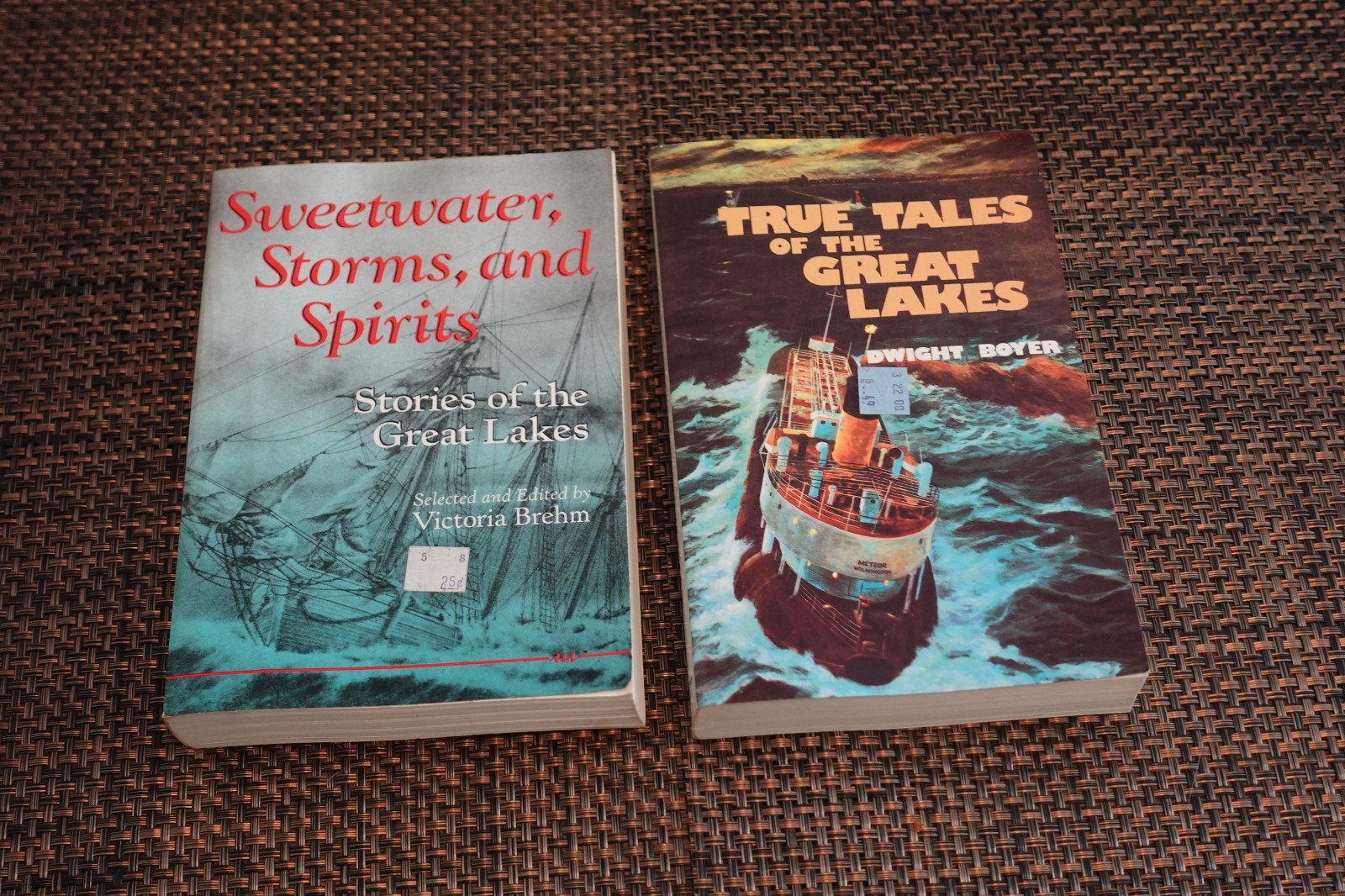 Lot Great Lakes Books True Tales of the Great Lakes, Sweetwater, Storms, Spirits