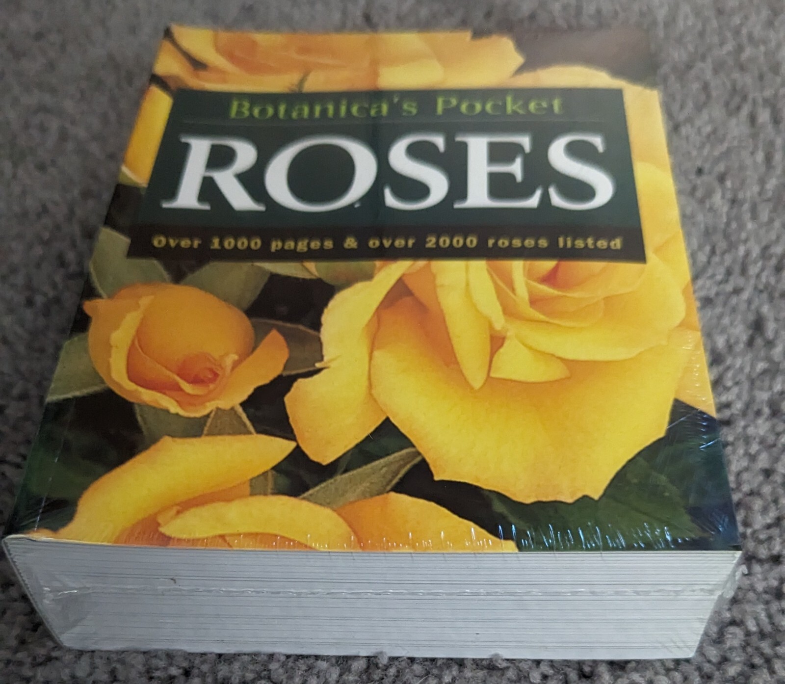 BOTANICAS POCKET ROSES (BOTANICA’S POCKETS) By Susan Page New/Sealed